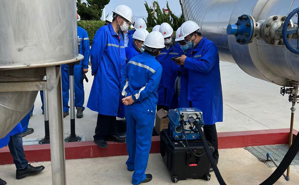 PF-300便攜式甲烷、總烴和非甲烷總烴分析儀現(xiàn)場測試